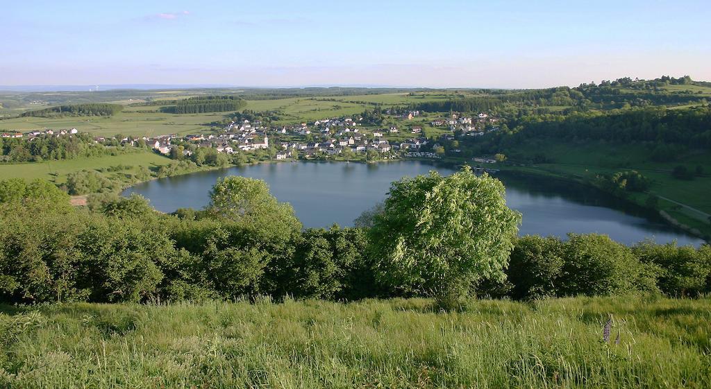 Fewo-Eifel-Mediterran Lägenhet Schalkenmehren Rum bild